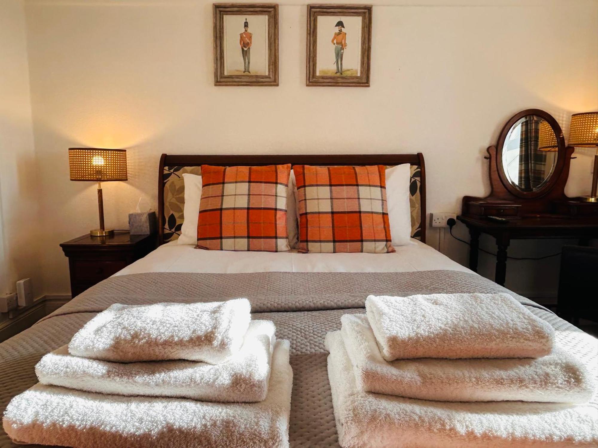 פורטסמות' Clarence Quarters Self-Catering Guest House מראה חיצוני תמונה