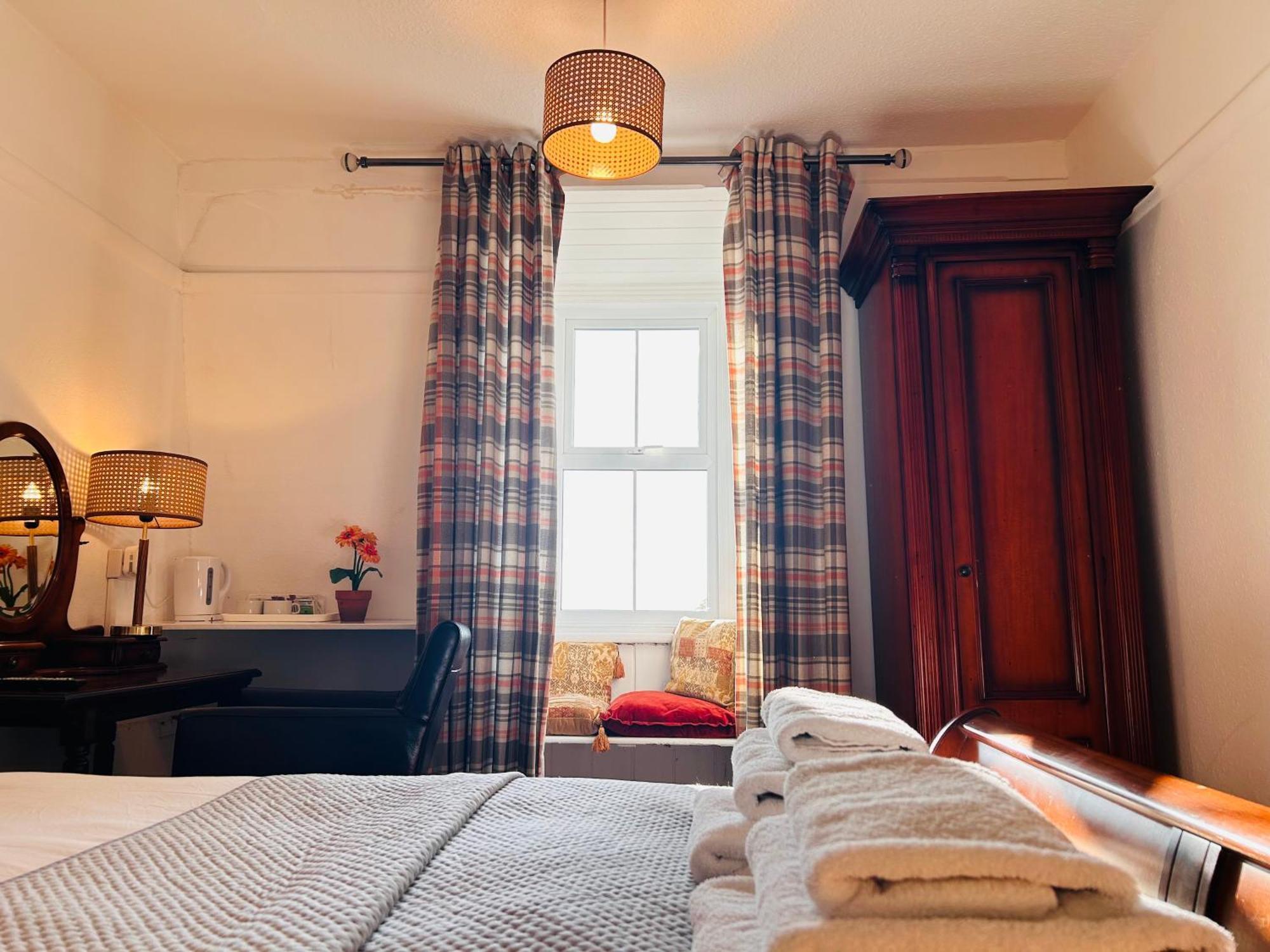פורטסמות' Clarence Quarters Self-Catering Guest House מראה חיצוני תמונה