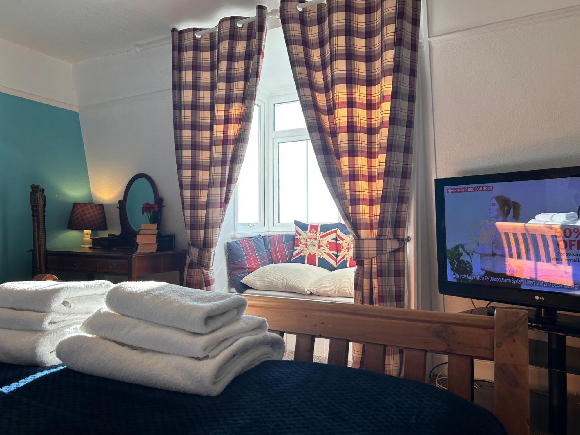 פורטסמות' Clarence Quarters Self-Catering Guest House מראה חיצוני תמונה