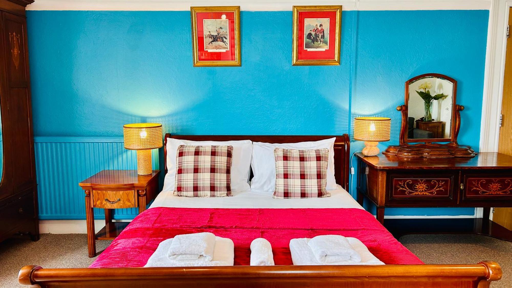 פורטסמות' Clarence Quarters Self-Catering Guest House מראה חיצוני תמונה